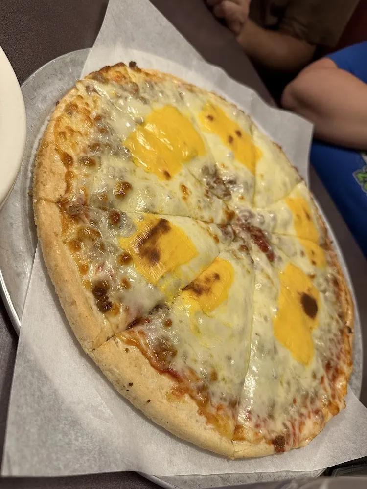 Cheeseburger Pizza